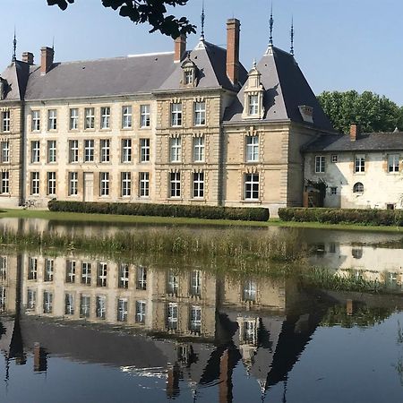 Chateau De Vitry-La-Ville Eksteriør bilde